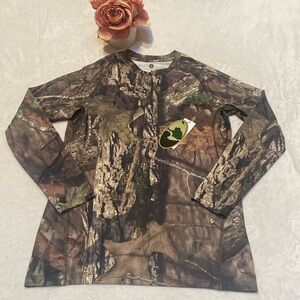 MOSSY OAK NWT Size L Long Sleeve Base Layer Top